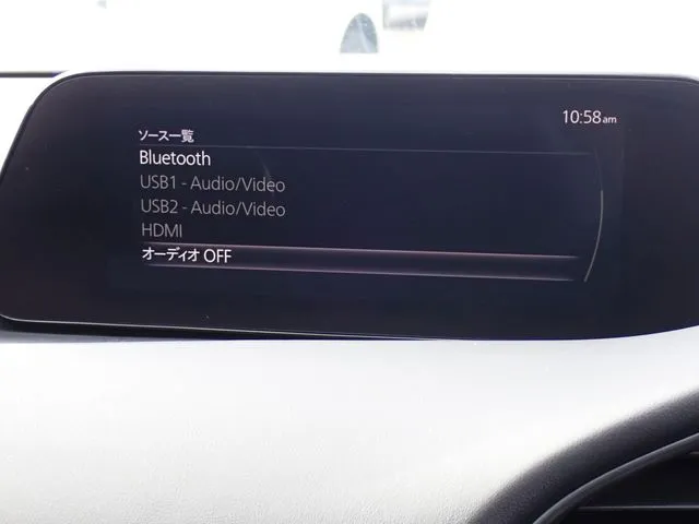 マツダ　ＭＡＺＤＡ３　セダン