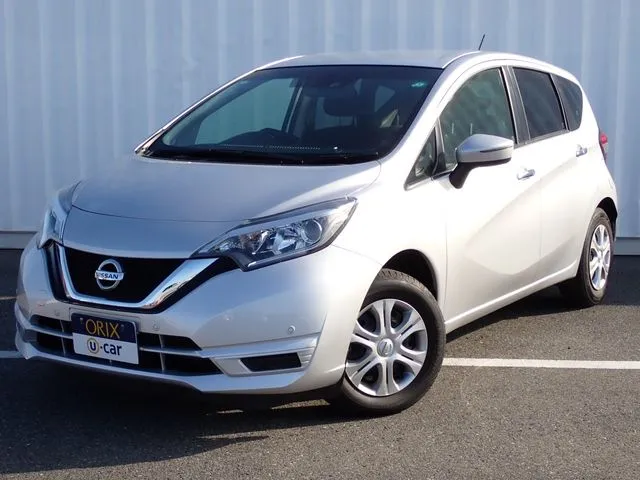 ニッサン　ノート