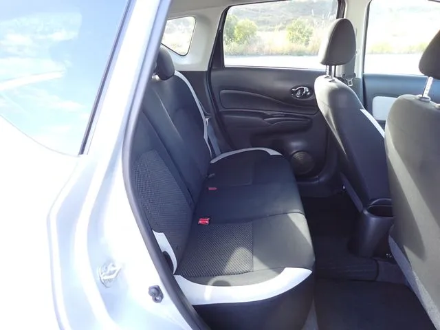 ニッサン　ノート