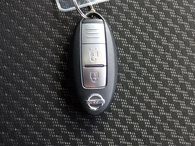 ニッサン　ノート