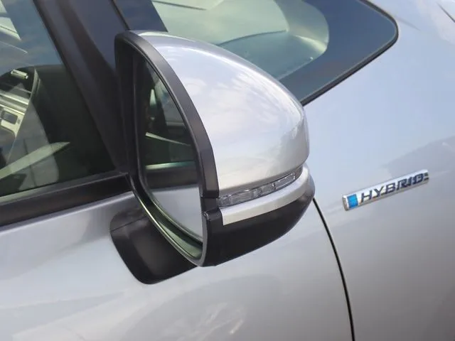 ホンダ　シャトル　ハイブリッド