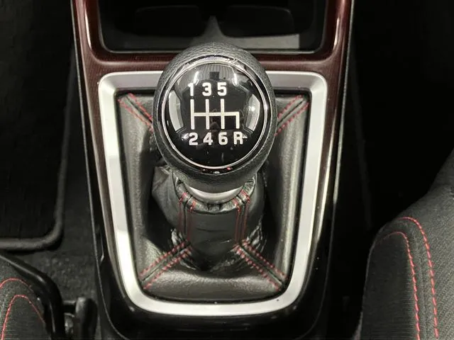 スイフト（スズキ）の車両写真