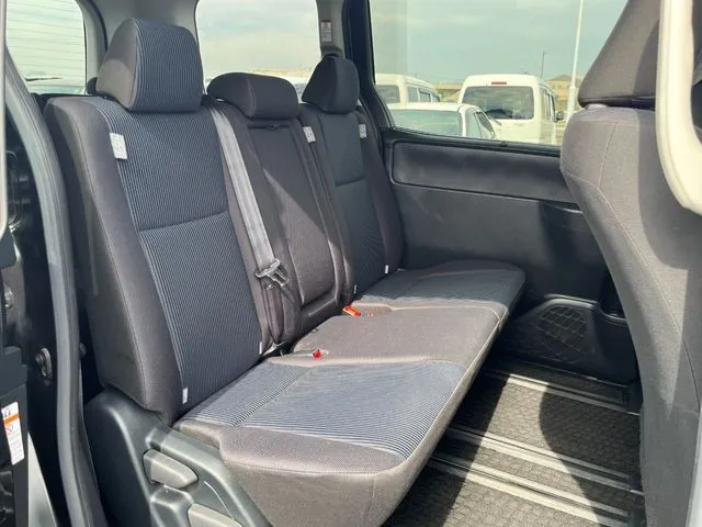 ノア(トヨタ)の車両写真