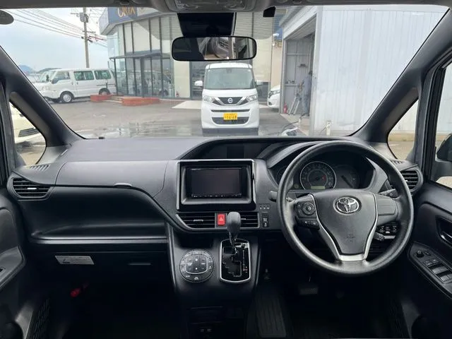 ノア(トヨタ)の車両写真