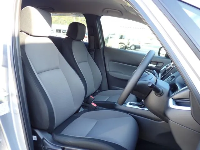 フィット e:HEV(ホンダ)の車両写真