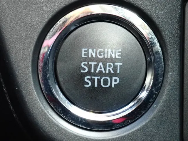 トヨタ　カローラアクシオ