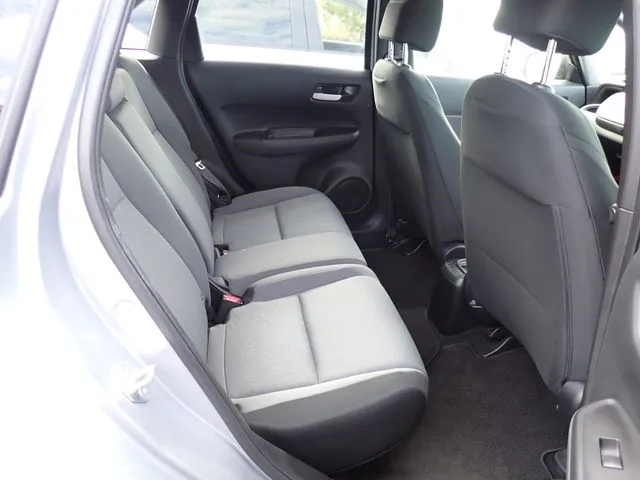 ホンダ　フィット　ｅ：ＨＥＶ