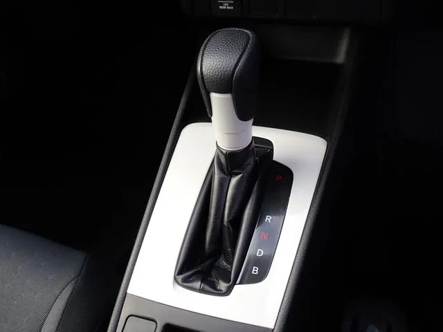 ホンダ　フィット　ｅ：ＨＥＶ