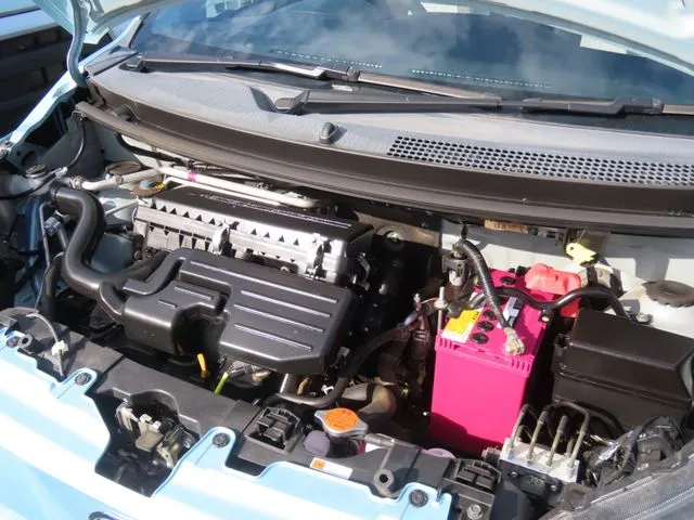 ダイハツ　ミラ　イース