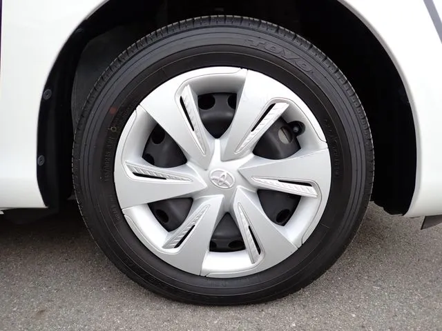 シエンタ（トヨタ）の車両写真