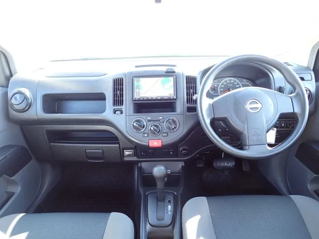 ニッサン　ＡＤ