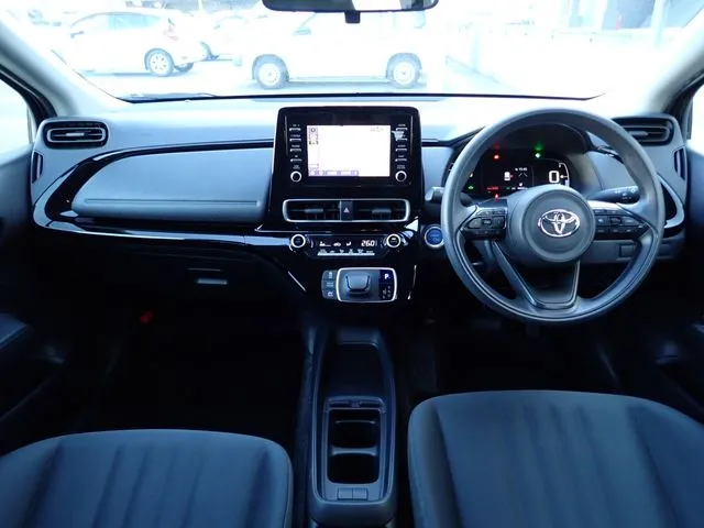 アクア（トヨタ）の車両写真