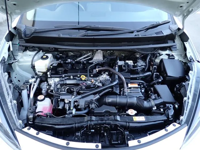 アクア（トヨタ）の車両写真