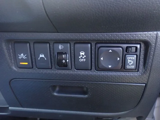 ニッサン　ＮＶ１５０　ＡＤ　２ＷＤ