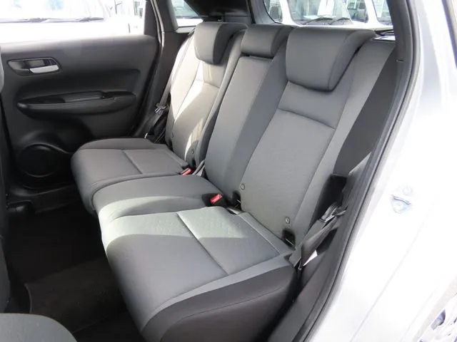 ホンダ　フィット　ｅ：ＨＥＶ