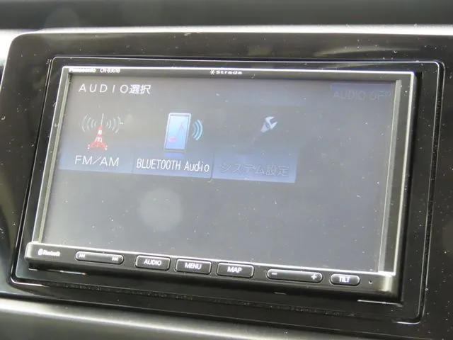 ホンダ　フィット　ｅ：ＨＥＶ