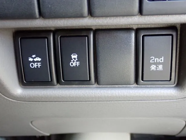 スクラムバン（マツダ）の車両写真