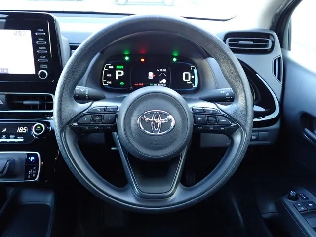 アクア（トヨタ）の車両写真