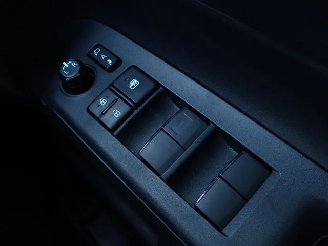 アクア（トヨタ）の車両写真