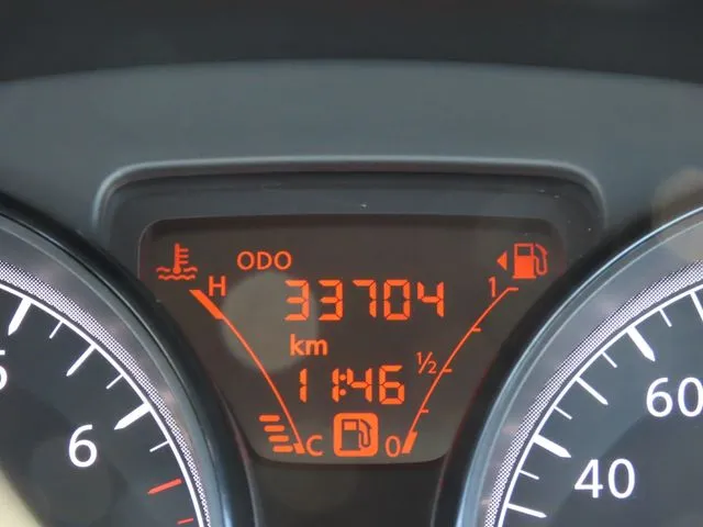 ニッサン　ノート