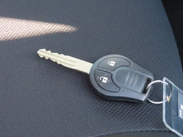 ニッサン　ノート