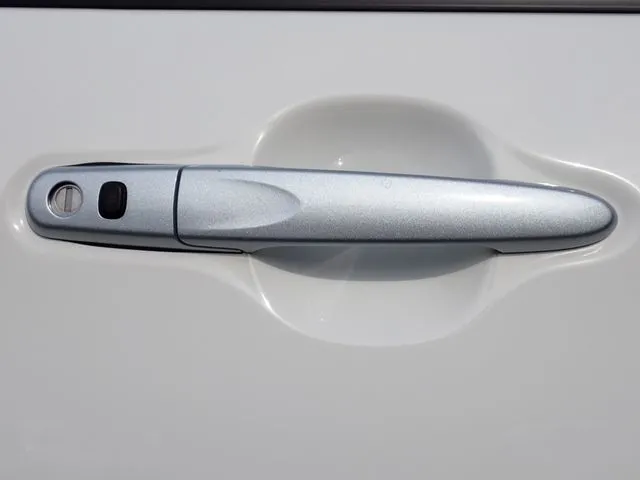 ブーン（ダイハツ）の車両写真