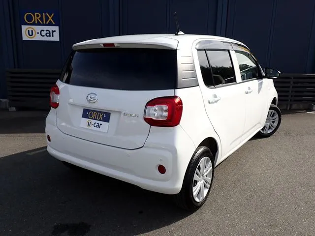 ブーン（ダイハツ）の車両写真