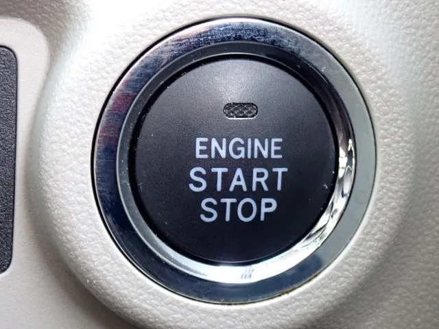 ブーン（ダイハツ）の車両写真