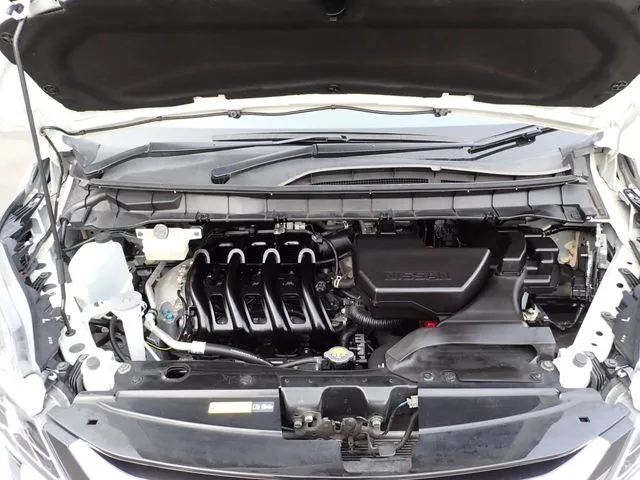 セレナ　Ｓハイブリッド（ニッサン）の車両写真