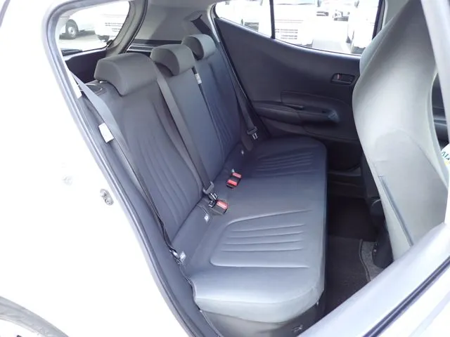 トヨタ　アクア