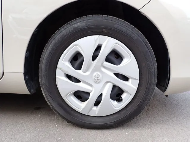 トヨタ　アクア