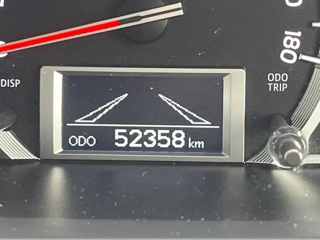 トヨタ ハイエースバン 1.25t 2WD