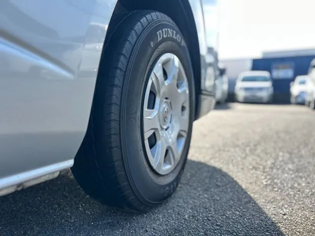 トヨタ　レジアスエースバン　１．１５ｔ　２ＷＤ