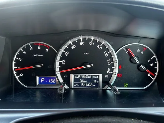 トヨタ　レジアスエースバン　１．１５ｔ　２ＷＤ