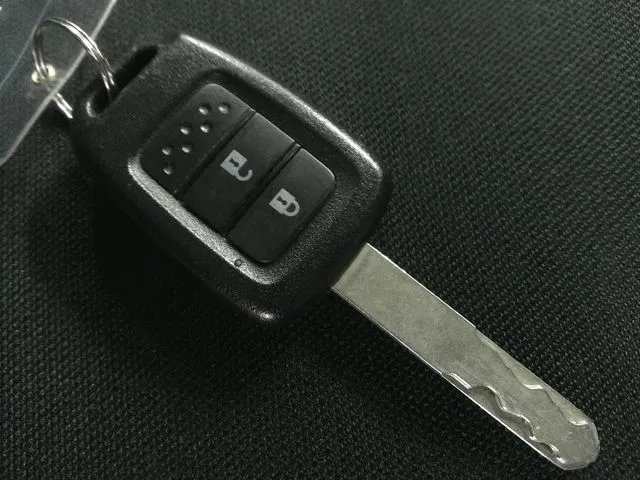 ホンダ　Ｎ－ＶＡＮ　４ＷＤ