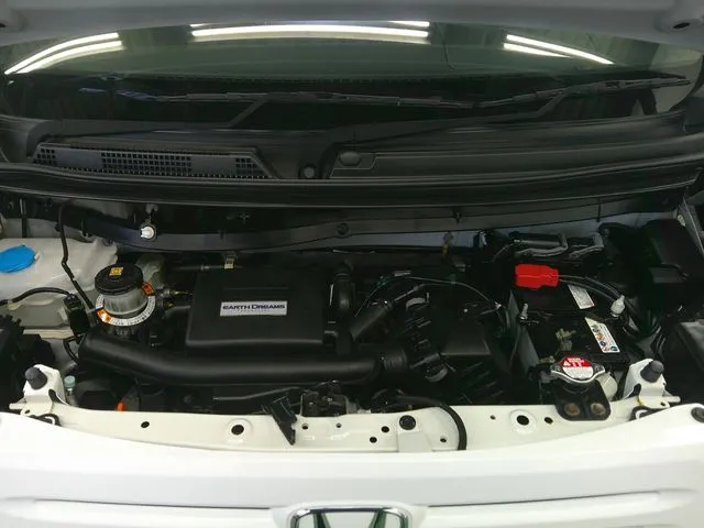 ホンダ　Ｎ－ＶＡＮ　４ＷＤ