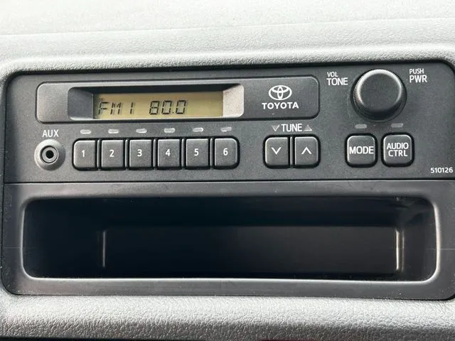 トヨタ　ハイエースバン　１．２５ｔ　２ＷＤ