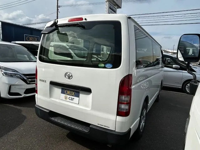 トヨタ　ハイエースバン　１．２５ｔ　２ＷＤ