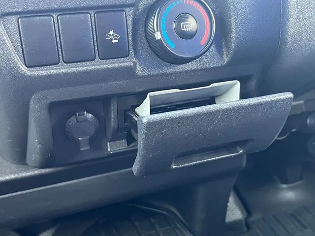 トヨタ　ハイエースバン　１．２５ｔ　２ＷＤ