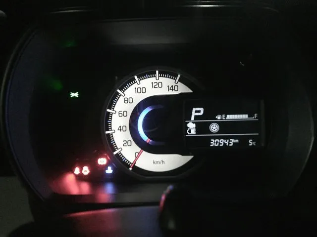 スズキ スペーシア 4WD