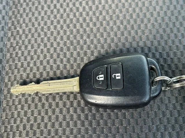 トヨタ　ハイエースバン　１．２５ｔ　２ＷＤ