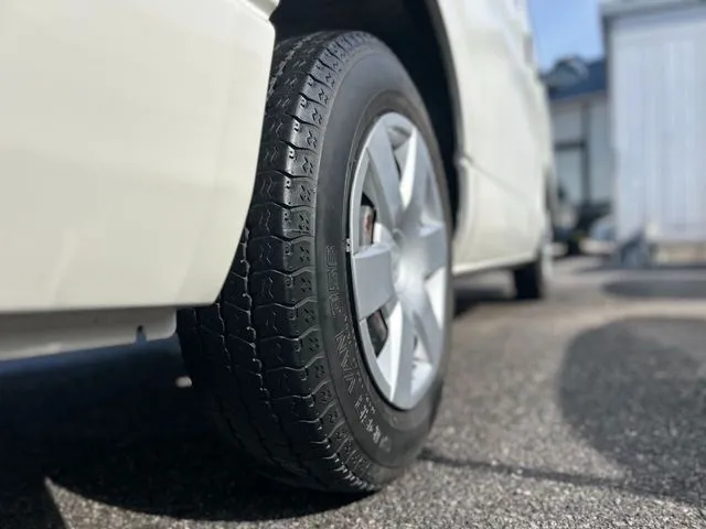 トヨタ ハイエースバン 2WD