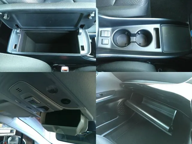 トヨタ　プリウス　４ＷＤ