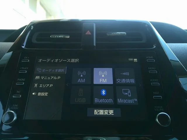 トヨタ　プリウス　４ＷＤ