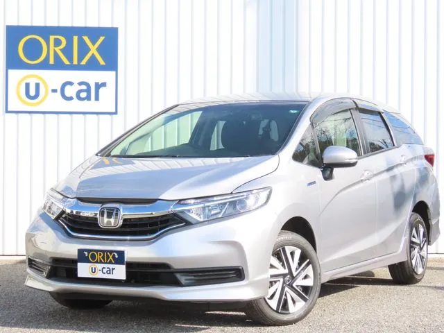 ホンダ　シャトル　ハイブリッド　４ＷＤ