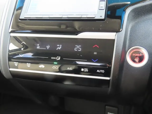 ホンダ フィット ハイブリッド