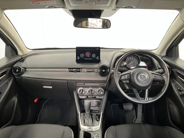 ＭＡＺＤＡ２（マツダ）の車両写真