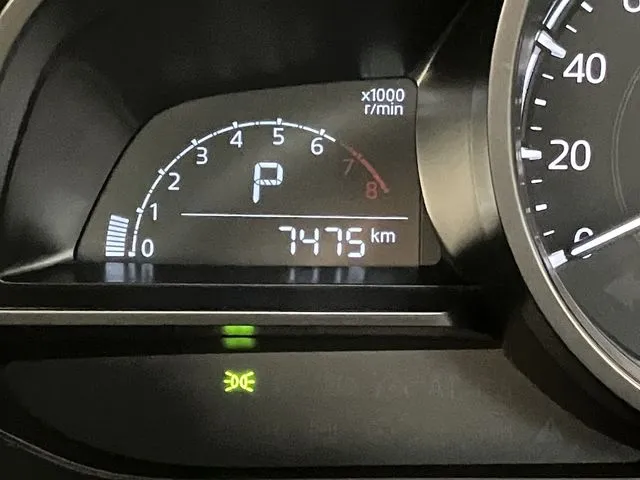 ＭＡＺＤＡ２（マツダ）の車両写真