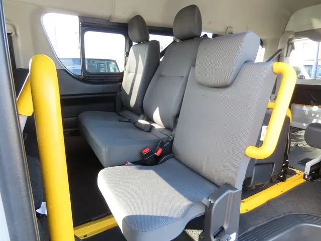 ハイエースバン　４ＷＤ（トヨタ）の車両写真