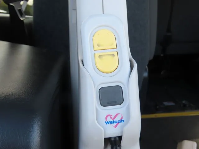 ハイエースバン　４ＷＤ（トヨタ）の車両写真